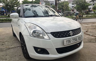 Suzuki Swift 2015 Trắng 118856 km