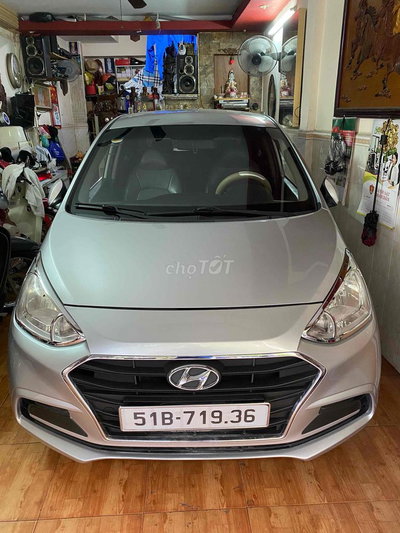 Hyundai Grand i10 Bạc số sàn loại 5cửa