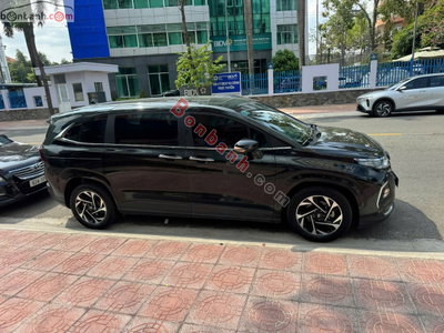 Xe Hyundai Custin Đặc Biệt 1.5T 2023