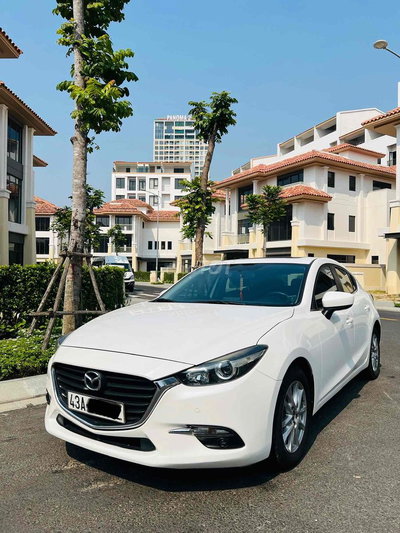 Mazda 3 HB sx 2017 đăng kí 2018 siêu đẹp siêu mới