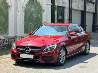 Mercedes-Benz C200 2018 Đỏ fom mới 75.000 km
