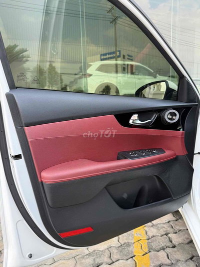 Kia Cerato Premium 2020 Trắng