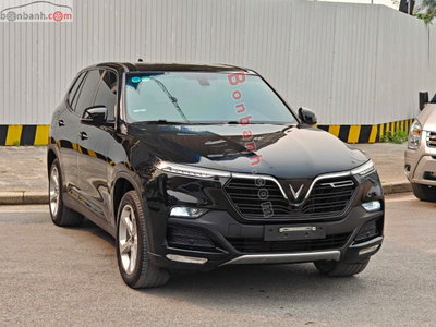 Xe VinFast Lux SA 2.0 Tiêu chuẩn 2022