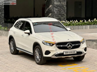 Xe Mercedes Benz GLC 200 4Matic 2023