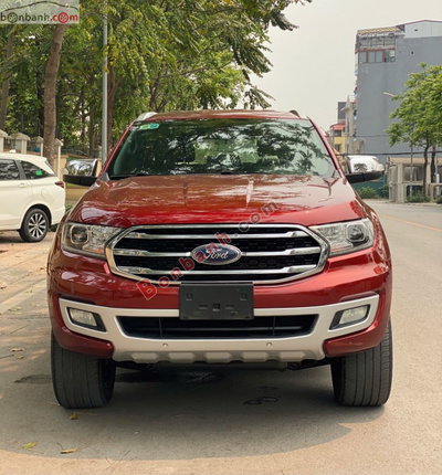 Xe Ford Everest Titanium 2.0L 4x2 AT 2020