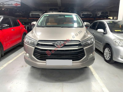 Xe Toyota Innova 2.0G 2019