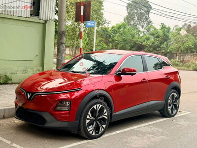 Xe VinFast VF6 Plus 2025