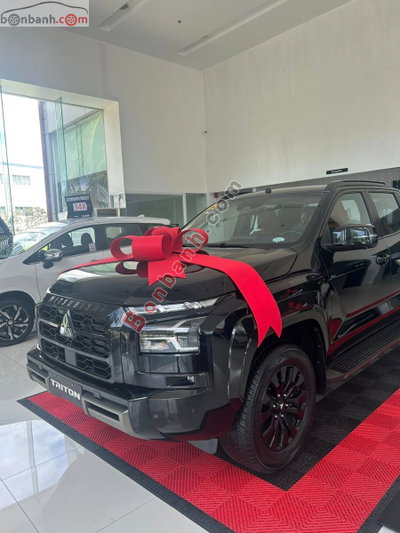Xe Mitsubishi Triton Athlete 4WD AT 2026