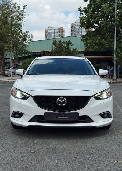 Mazda 6 2.5L 2015 10 vạn Trắng