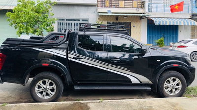 Nissan Navara 2023 1 cầu 19000 km