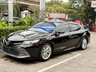 Xe Toyota Camry 2.5Q 2020