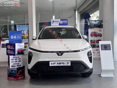 Xe VinFast VF MPV 7 AT 2026