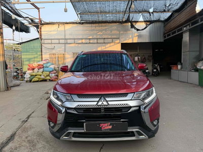 Mitsubishi Outlander 2.0 Premium 2020 một chủ