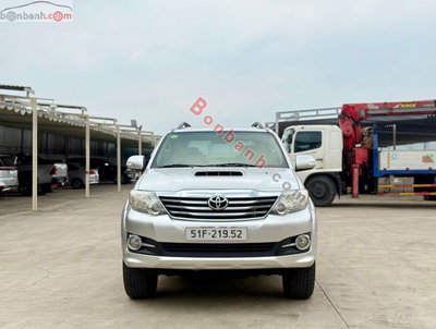 Xe Toyota Fortuner 2.5G 2015