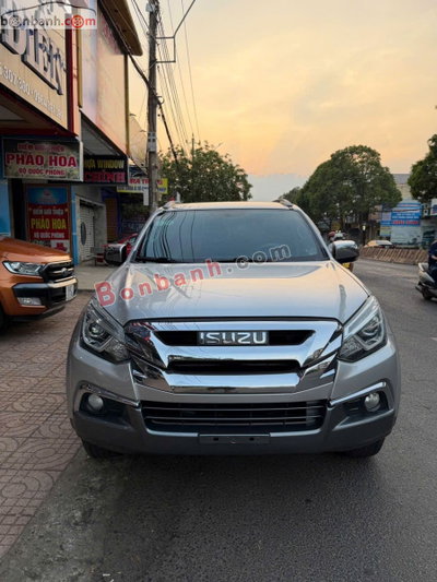 Xe Isuzu MU-X 1.9 4X2 MT 2019