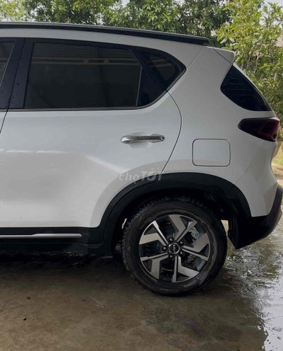 Kia Sonet 2023 Luxury 48.000km Trắng
