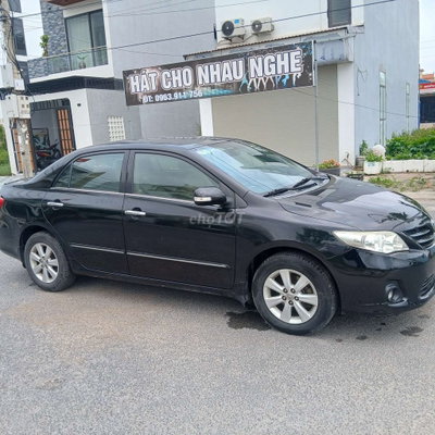 Toyota Altis 2011 Tự động Đen