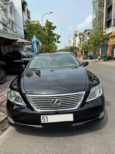 Lexus LS460L Mẫu Sedan lừng danh đáng “xuống tiền”