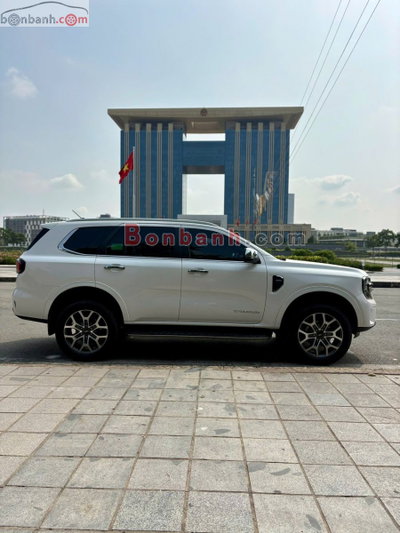 Xe Ford Everest Titanium 2.0L 4x2 AT 2023