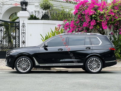 Xe BMW X7 xDrive40i Pure Ex 2022