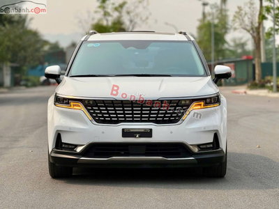 Xe Kia Carnival Signature 2.2D 2023