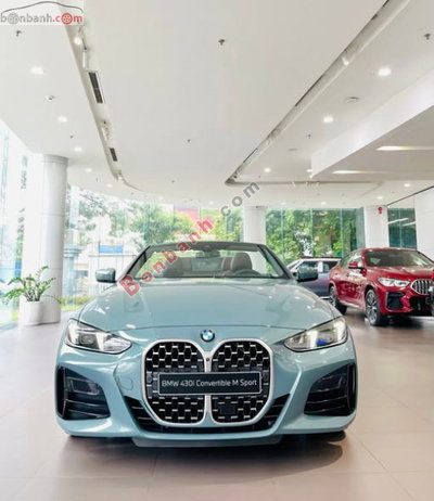 Xe BMW 4 Series 430i Convertible M Sport 2025
