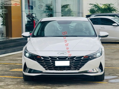 Xe Hyundai Elantra 1.6 AT Đặc biệt 2025