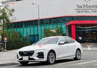 Xe VinFast Lux A 2.0 Plus 2.0 AT 2020
