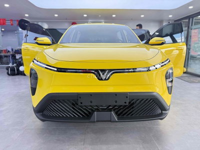 LIMO SẲN XE VÀNG+ĐỎ+BẠC+ĐEN GIAO LIỀN