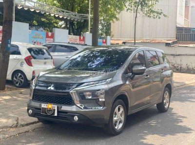 Mitsubishi Xpander AT 2023 58000 km Xám