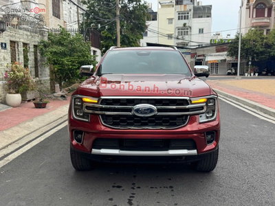 Xe Ford Everest Titanium Plus 2.0L 4x4 AT 2025