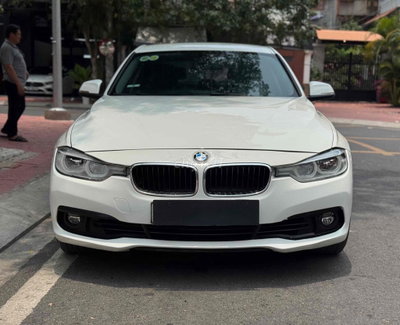 BMW 320i 2016 Trắng