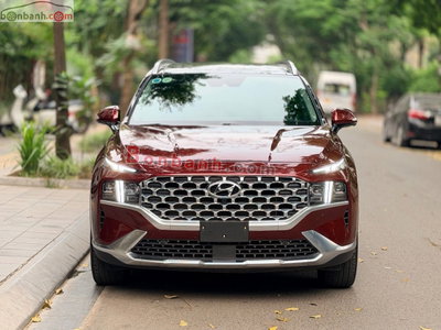 Xe Hyundai SantaFe Cao cấp 2.5L HTRAC 2024