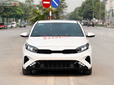 Xe Kia K3 Premium 2.0 AT 2022