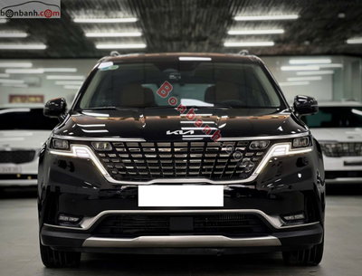 Xe Kia Carnival Signature 2.2D 2021