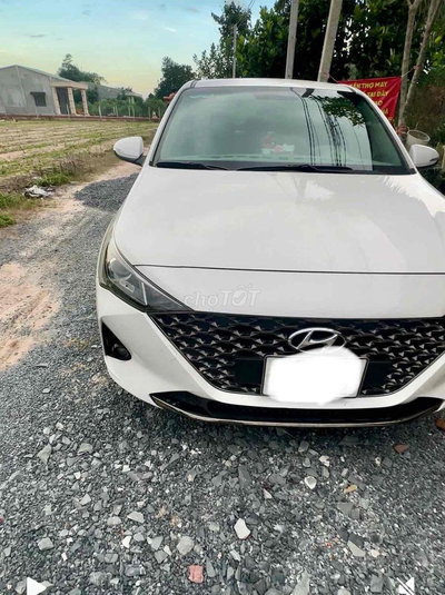 Hyundai Accent 2022 Trắng 68.000 km