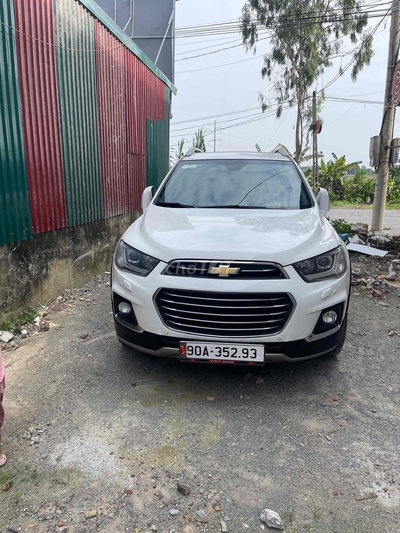 Chevrolet Captiva LTZ 2016 Trắng 7 chỗ