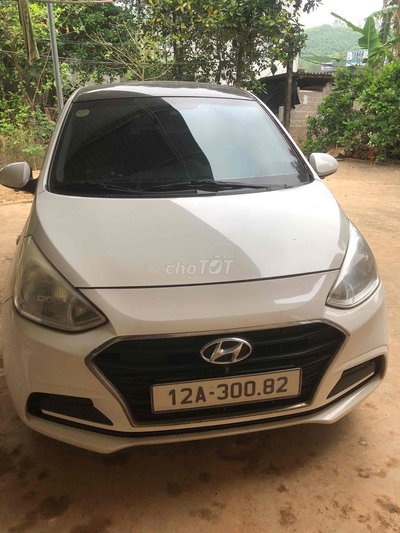 Hyundai i10 Sedan Base 2020 Trắng