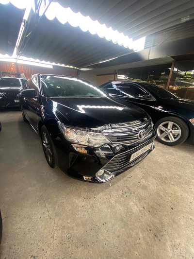Toyota Camry 2016 2.5Q Đen odo 11v bao ra tên