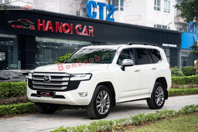 Xe Toyota Land Cruiser 3.5 V6 2023