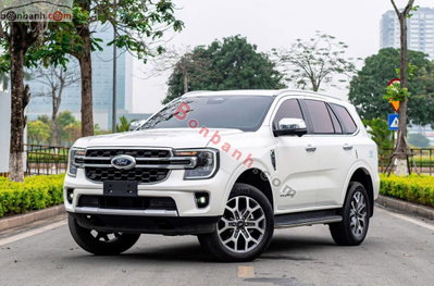 Xe Ford Everest Titanium 2.0L 4x2 AT 2026