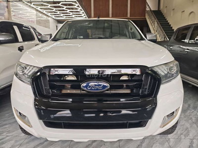 Ford Ranger XLS 2017 Trắng 107000 km
