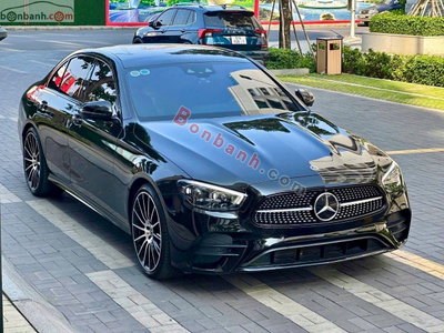 Xe Mercedes Benz E class E300 AMG 2022