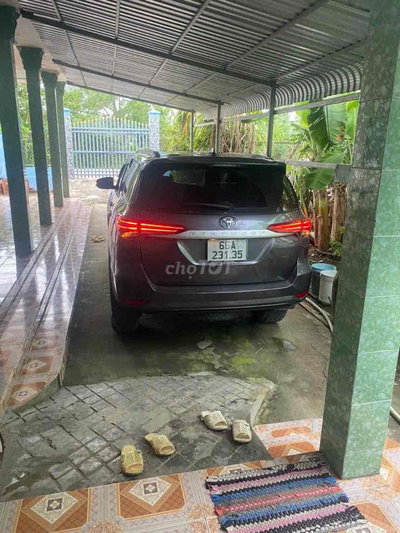 Toyota Fortuner 2019 Xám