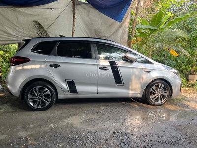 Kia Rondo 2017 Bạc 110.410 km