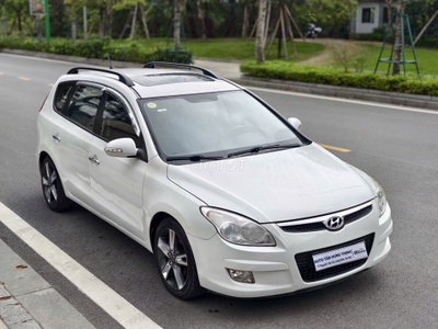 Hyundai i30 CW 2010 100000 km Trắng