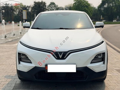 Xe VinFast VF6 Plus 2024
