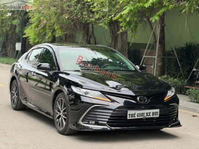 Xe Toyota Camry 2.5Q 2021