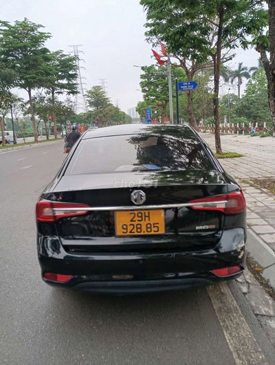 MG MG5 MT 2024 Đen Số sàn