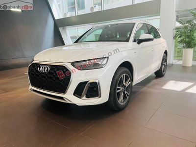 Xe Audi Q5 Sline 45 TFSI Quattro 2024